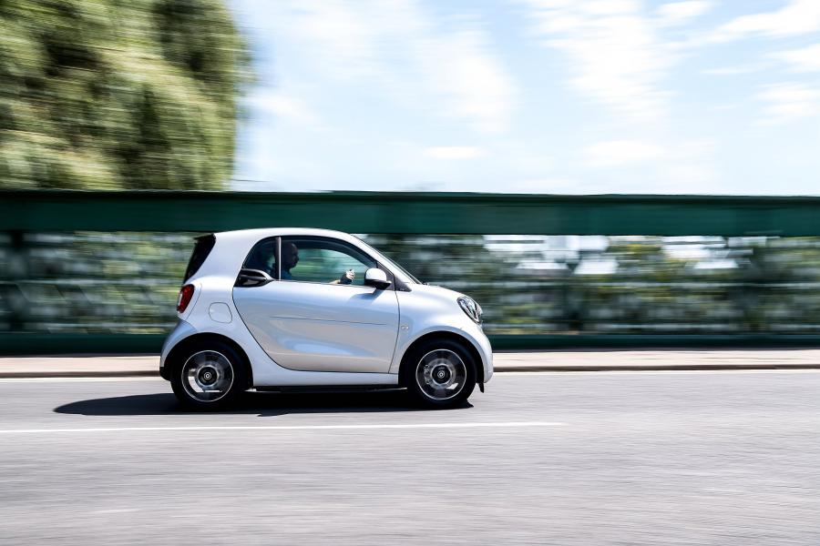  Smart EQ ForTwo Prime Coupe (C453) 2018 года  (UK) (фото 6 из 35)